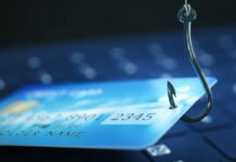 Cómo evitar que te «hackeen» el «smartphone» y te roben los datos y el dinero